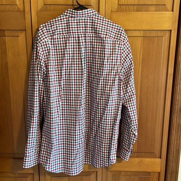 Banana Republic Men’s Dress Shirt. Classic Fit, Non Iron. Red & Grey Check - Picture 3 of 4